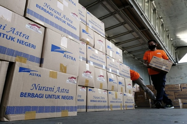 Astra Serahkan Bantuan Tahap Ketujuh Rp30 Miliar Untuk Masyarakat Terdampak Pandemi Covid-19