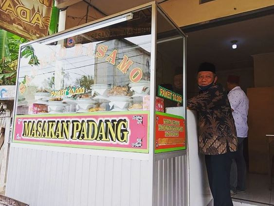 Benyamin Davnie Wali Kota Tangsel Ternyata Anak Kolonel TNI