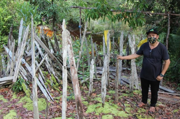 Kisah Buaya Kuning Penjaga dan Suku Dayak Tunjung