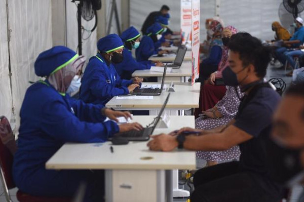 Jalankan Vaksinasi Massal, Pertamina Dukung Pemerintah Percepat Herd Immunity