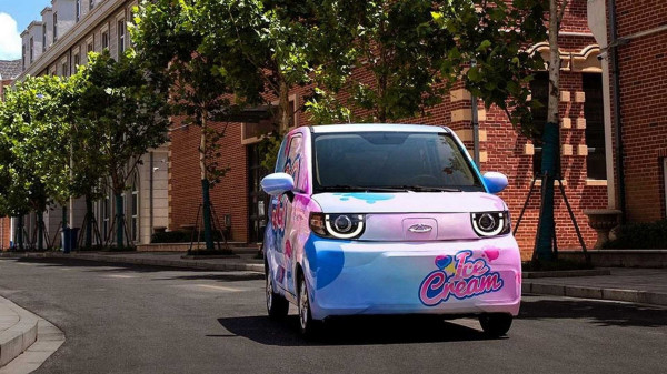 Kamuflase Unik, Chery QQ Ice Cream Siap Kalahkan Wuling