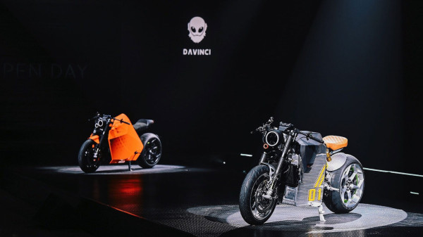 Da Vinci DC100, Saat Robot Tampil dalam Jubah Motor