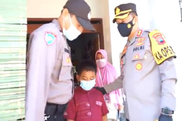 Kisah Gifari, Orang Tua dan Kakeknya Meninggal COVID-19, Jadi Anak Asuh Polres Sukoharjo