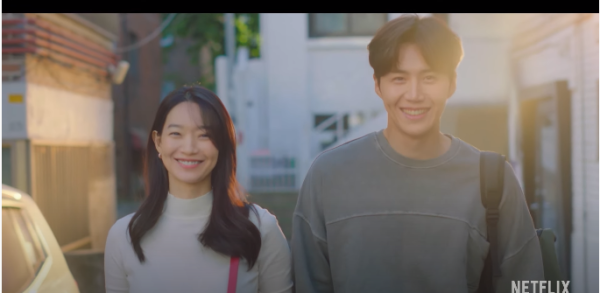 Kim Seon-Ho Jadi Peselancar dalam Teaser Drama 'Hometown Cha-Cha-Cha'
