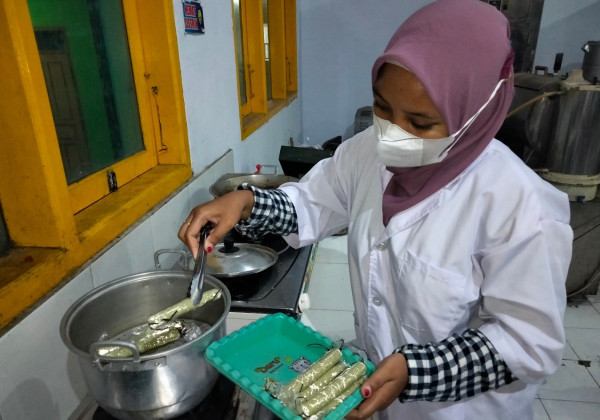 Unik, Mahasiswa Malang Ciptakan Sosis Sehat dari Ikan Barakuda, Singkong, dan Daun Kelor