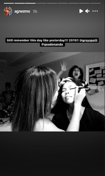 Agnez Mo Bangga Banget Greysia/Apriyani Raih Medali Emas