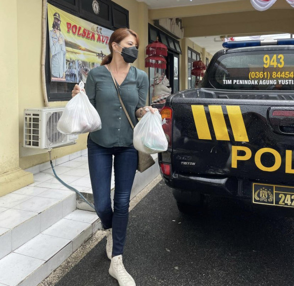 Tamara Bleszynski Akui Hartanya Habis dan Jadi Janda Miskin