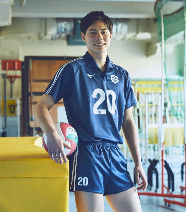 Potret Ran Takahashi, Atlet Voli Jepang Viral Mirip Nicholas Saputra