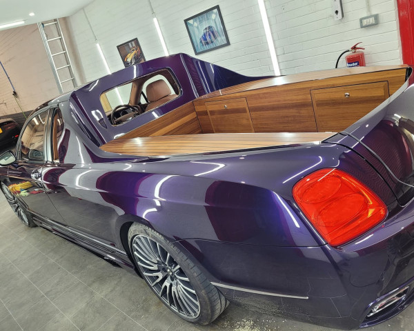 Kurang Kerjaan, Bentley Flying Spur Dimodifikasi Jadi Mobil Pikap