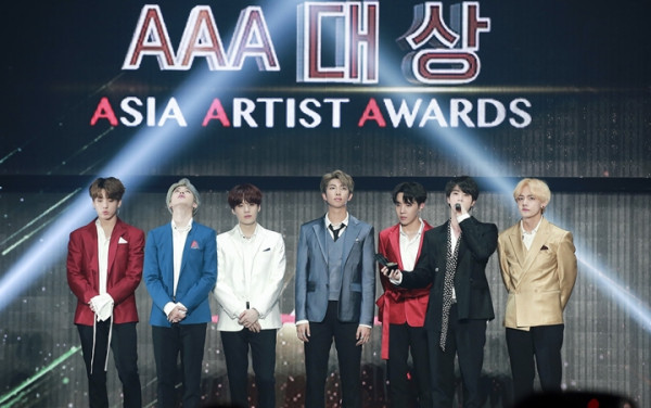 Perlakuan Tak Adil yang Dialami BLACKPINK, BTS, dan EXO dalam Acara Musik