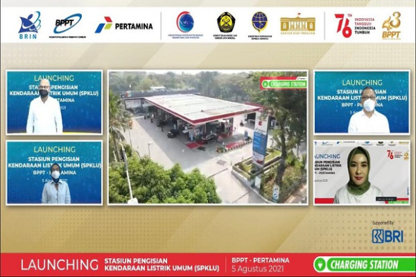 Bersinergi untuk Energi Bersih, Pertamina dan BPPT Resmikan 2 Stasiun Pengisian Kendaraan Listrik Umum