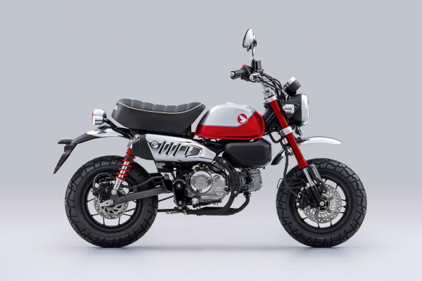 Honda Monkey 2021 Dapat Polesan Warna dan Stripe Baru