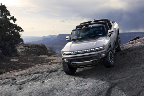 General Motors Siapkan Dua Truk Listrik untuk Hadapi Dominasi Rivian