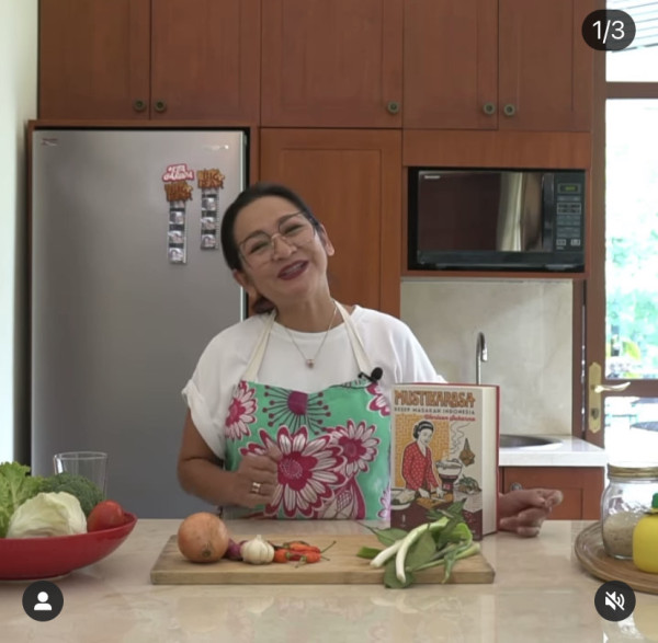 Apa Kabar Chicha Koeswoyo? Penyanyi Cilik Pelantun Helly