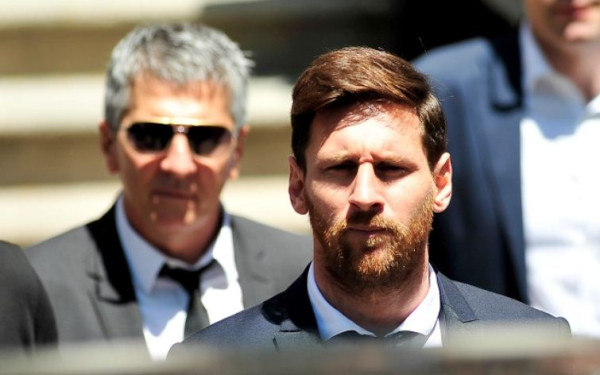 Drama Lionel Messi: Jorge, Gangguan Hormon, Teken Kontrak di Serbet, Tinggalkan Barcelona