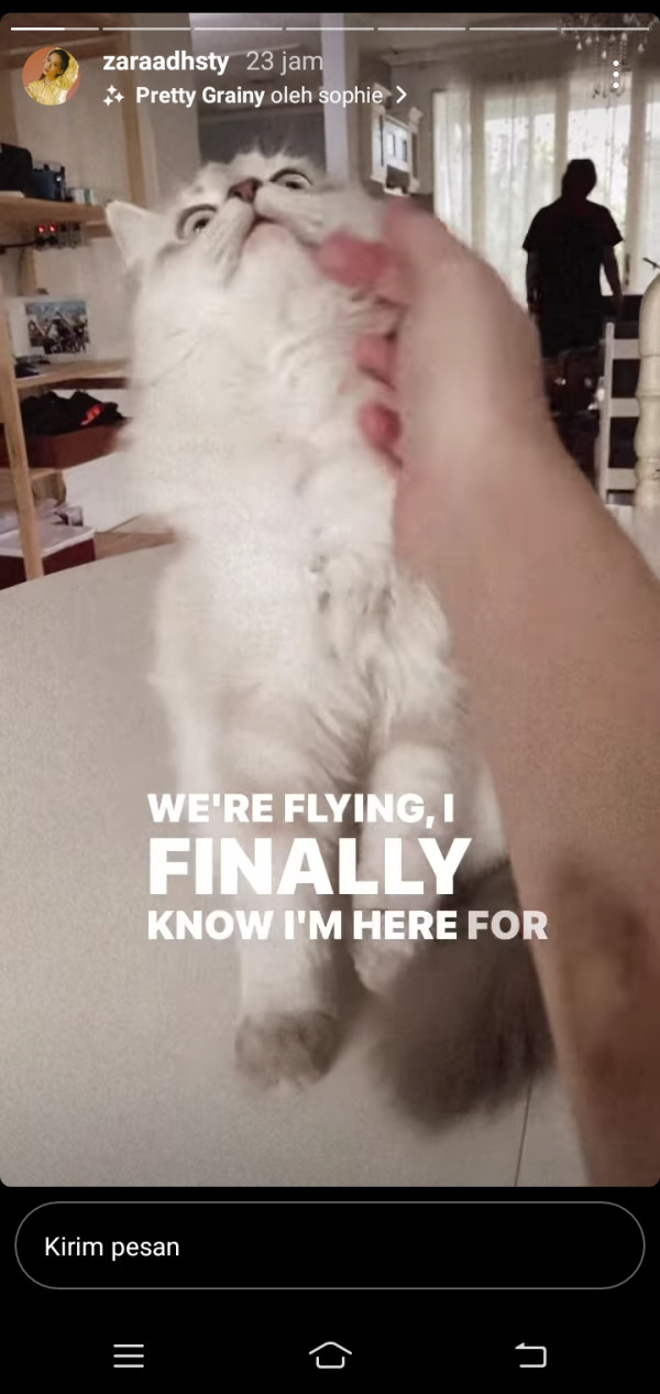 Tangan Adhisty Zara Lebam Usai Video Ciuman dengan Niko Viral