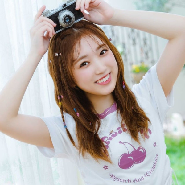 Kabar Terbaru 12 Member IZ*ONE, Ada yang Laris Jadi Model Hingga Siap Debut Solo