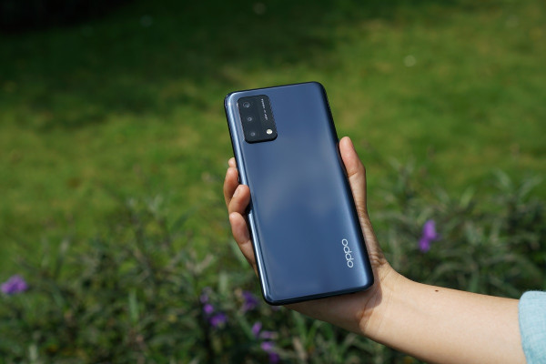 Perbandingan Spesifikasi dan Harga Redmi Note 10 5G dan OPPO A74 5G
