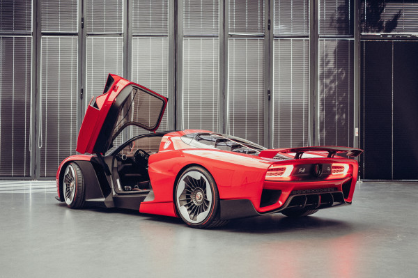 Mobil Sport Buatan China Pesaing Ferrari Siap Guncang Kota Milan
