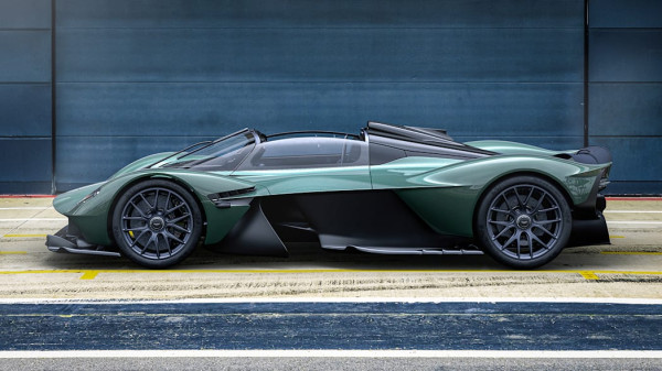 Hypercar Tanpa Atap dari Aston Martin Hanya Dibuat 85 Unit