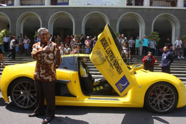Selo Karya Ricky Elson Jadi Pelopor Industri Mobil Listrik Indonesia