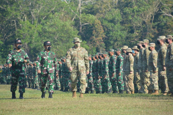Latihan Terbesar Kerja Sama Militer TNI AD dan AS Ditutup, Komandan US Army: Luar Biasa!