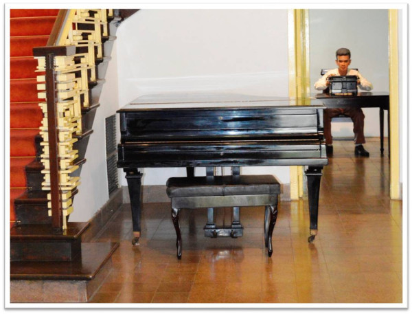 Sepenggal Kisah Naskah Proklamasi, Ditandatangani Soekarno-Hatta di Atas Piano