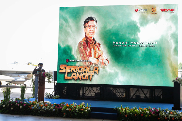 Ada Anya Geraldine dan Drama Pilot Pesawat Tempur di Film Serigala Langit, Tayang Streaming di MAXstream