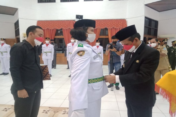 Pengukuhan Paskibraka Kabupaten Jayapura pada 2021