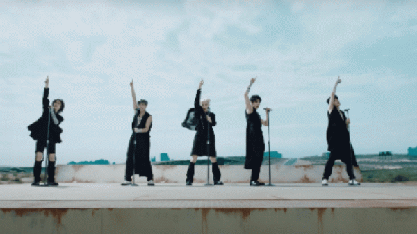 Makna Lagu TXT Terbaru 'LO$ER=LOVER', Berontak juga Butuh Duit!