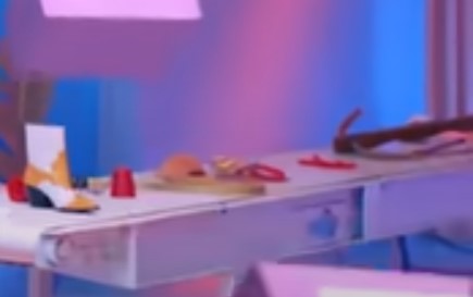 6 Hal Unik yang Mungkin Kamu Lewatkan dalam Video Musik Red Velvet 'Queendom'