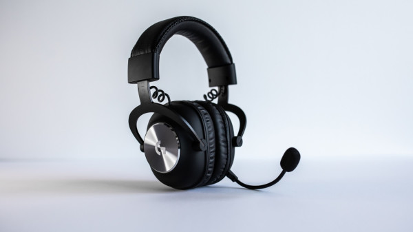 Logitech G Rilis Headset Gaming G Pro X Tanpa Kabel, Harga Rp2 Jutaan