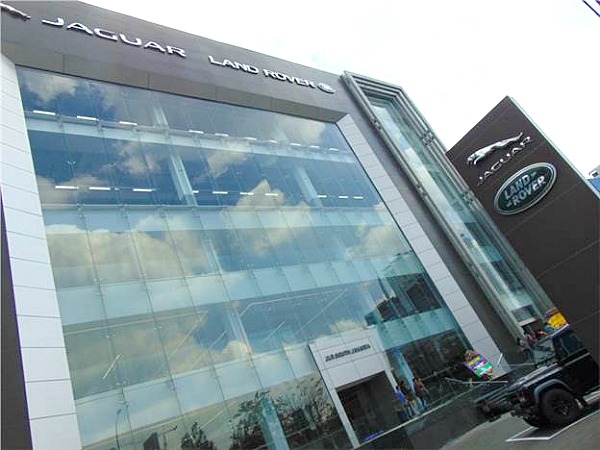 Ada Distributor Baru, Cerita Jaguar Land Rover di Indonesia Makin Berliku