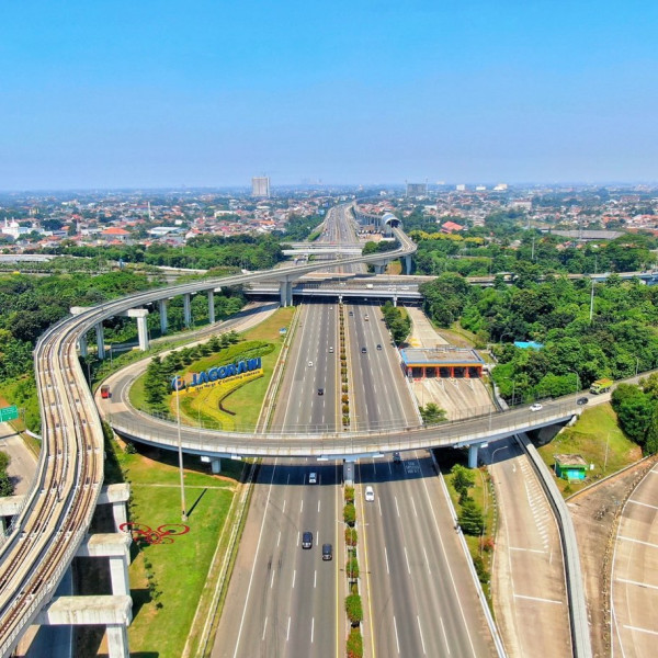 6 Lokasi Jalan di Indonesia yang Diyakini Angker
