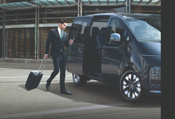 Ini Modal Hyundai Staria Jadi Toyota Alphard Killer