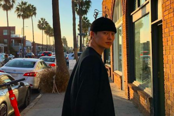 4 Potret Ganteng Jang Ki Yong, Idola Dian Sastro yang Siap Wamil
