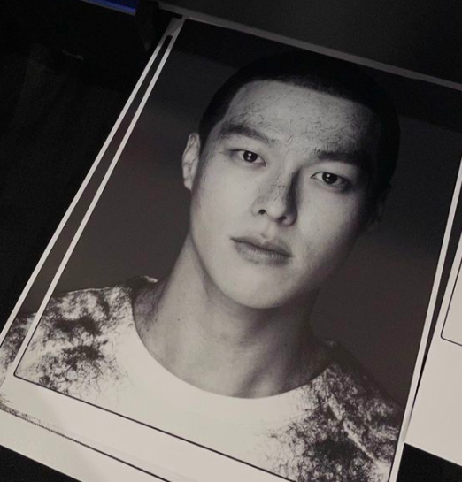 4 Potret Ganteng Jang Ki Yong, Idola Dian Sastro yang Siap Wamil
