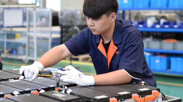 Mobil Nasional Vietnam Gandeng Perusahaan China Buat Baterai Mobil Listrik