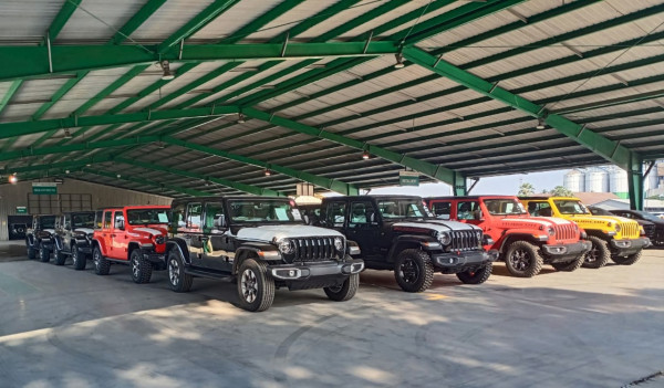 Pesan Mobil Jeep Baru? Sabar, Jumlah Unit yang Datang Masih Terbatas