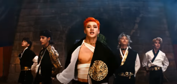 Makna Lagu Terbaru Stray Kids 'THUNDEROUS', Antihero yang Siap Melumat Musuh