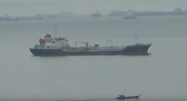 Kapal Tanker MT Strovolost Bermuatan Ribuan Ton Minyak Mentah Ditangkap di Perairan Anambas