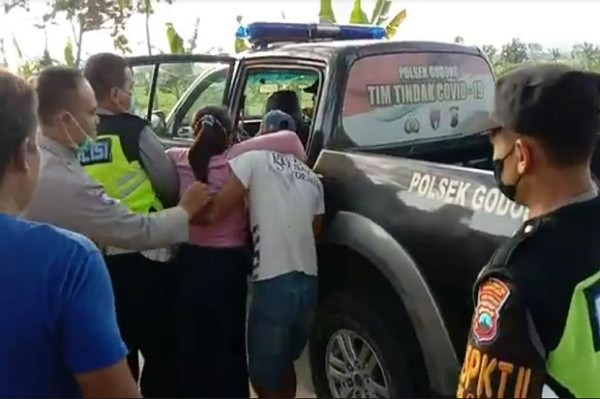 Tangis Pecah di Grobogan, Hendak ke Pasar Pasutri Tewas Terseret Truk Sejauh 15 Meter