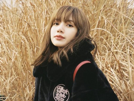 Lisa BLACKPINK Segera Debut Solo, Intip Perjalanan Kariernya