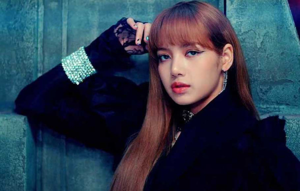 Lisa BLACKPINK Segera Debut Solo, Intip Perjalanan Kariernya