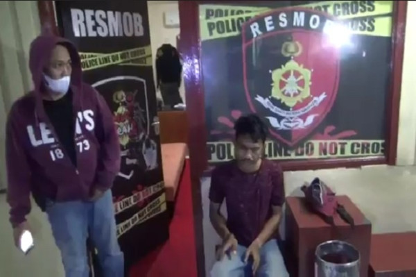 Tak Tahan Lihat Paha Mulus Saat Daster Tersingkap, Perampok Ini Perkosa Mahasiswi Seksi