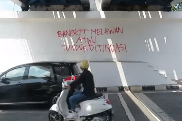 Kritik Pemerintah, Mural Street Art di Jembatan Kewek Jogja Dihapus Satpol PP