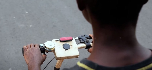 Motor Listrik dari Kayu Berfitur Smartphone Bikinan Samuel
