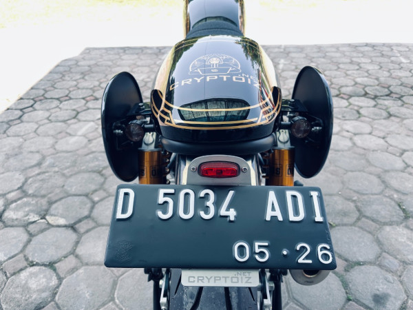 Kawasaki W175 Modifikasi Ini jadi Sarana Edukasi Bitcoin