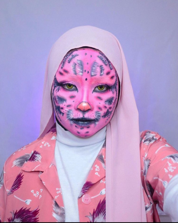 6 Kreator Konten TikTok dengan Video Make-up Character