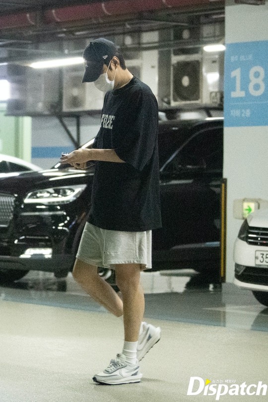 Dispatch Rilis Foto Lee Min Ho dan Yeonwoo Eks MOMOLAND Pacaran